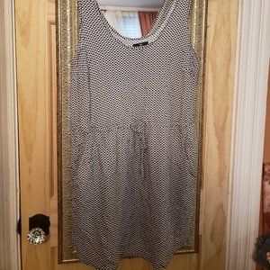 Women's Gap sleeveless dress size large